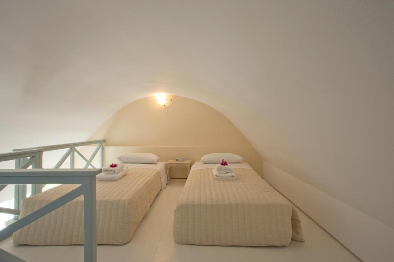 Santorini Med Homes - Sunday Apartment Mesaria Exterior foto