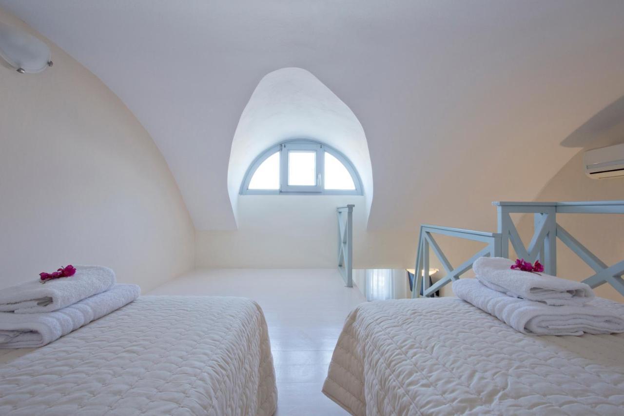 Santorini Med Homes - Sunday Apartment Mesaria Exterior foto